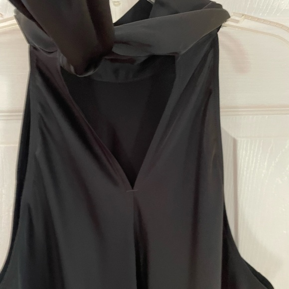 Black Banana Republic dress with turtleneck and tie that flows down the back - Picture 5 of 8